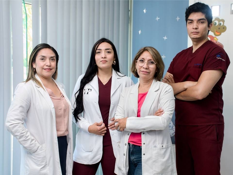 Acerca de Medical Center medical center equipo medico